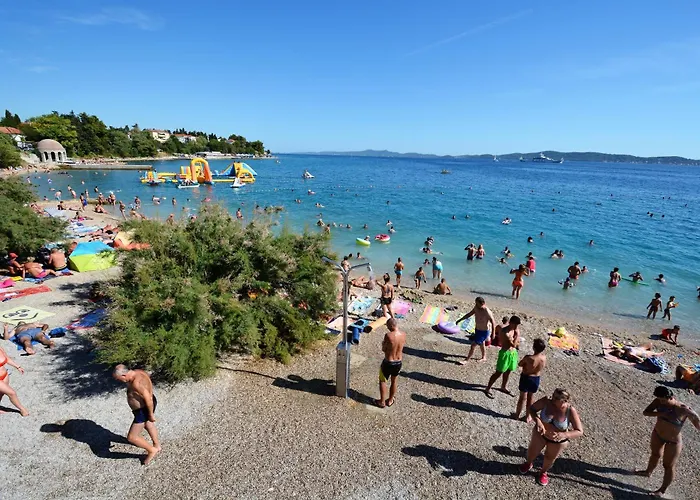 Apartman Nikki Kolovare Beach