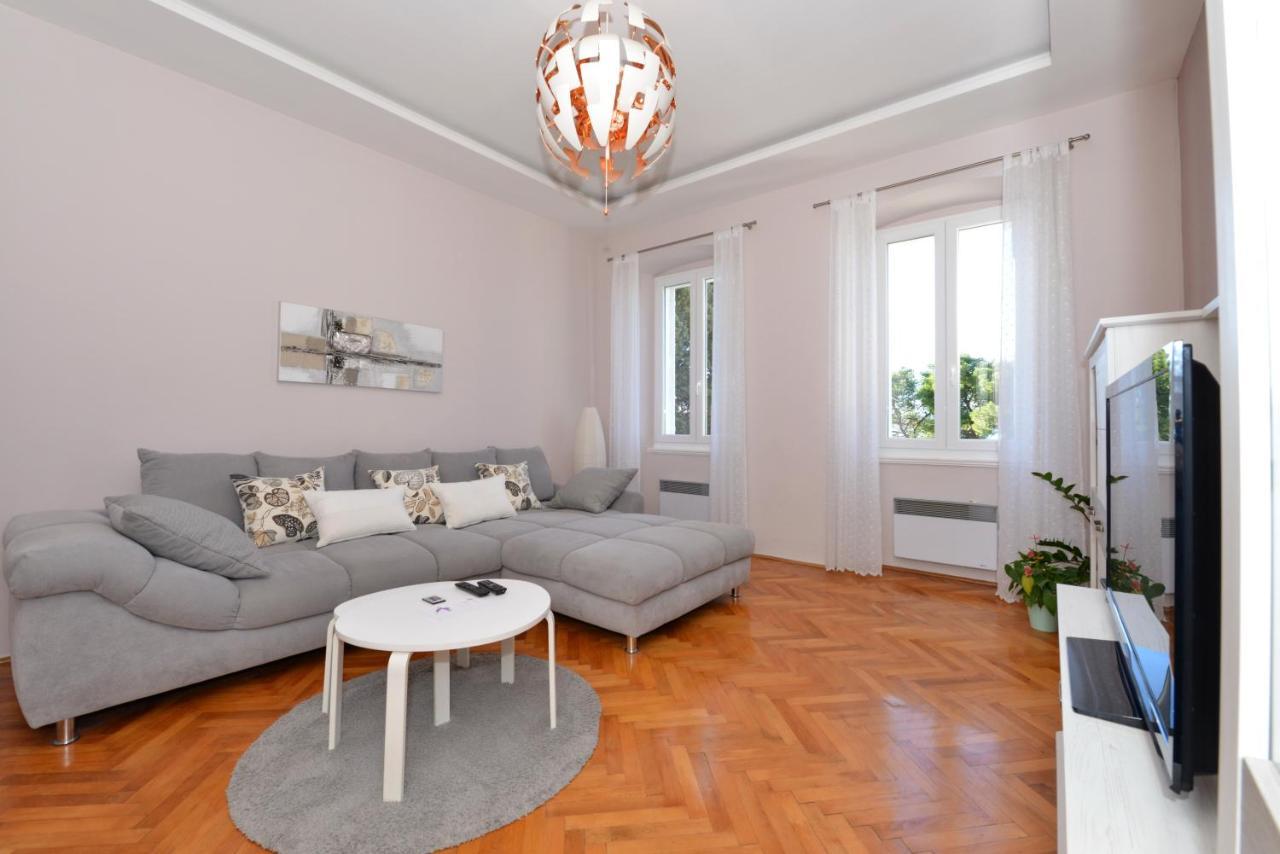 Nikki Kolovare Apartma *