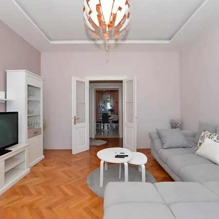 Apartman Nikki Kolovare Beach Zadar Exterior photo