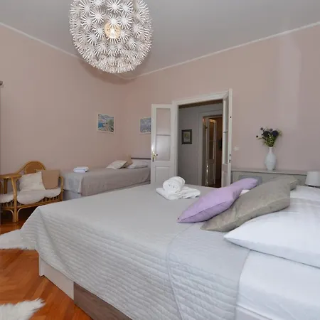Apartman Nikki Kolovare Beach Zadar Exterior photo